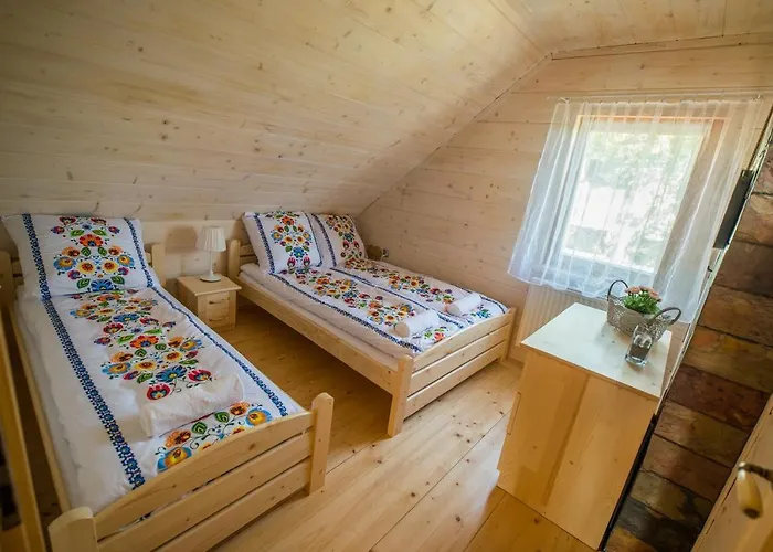 Swierkowy Raj בקתה